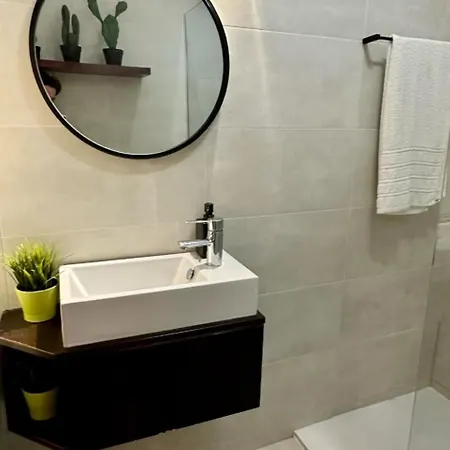 Enjoy A Beautiful Sunset In Apartment *